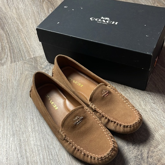 Coach Amber Calf Suede Loafers in Camel Size 6 - Picture 7 of 16